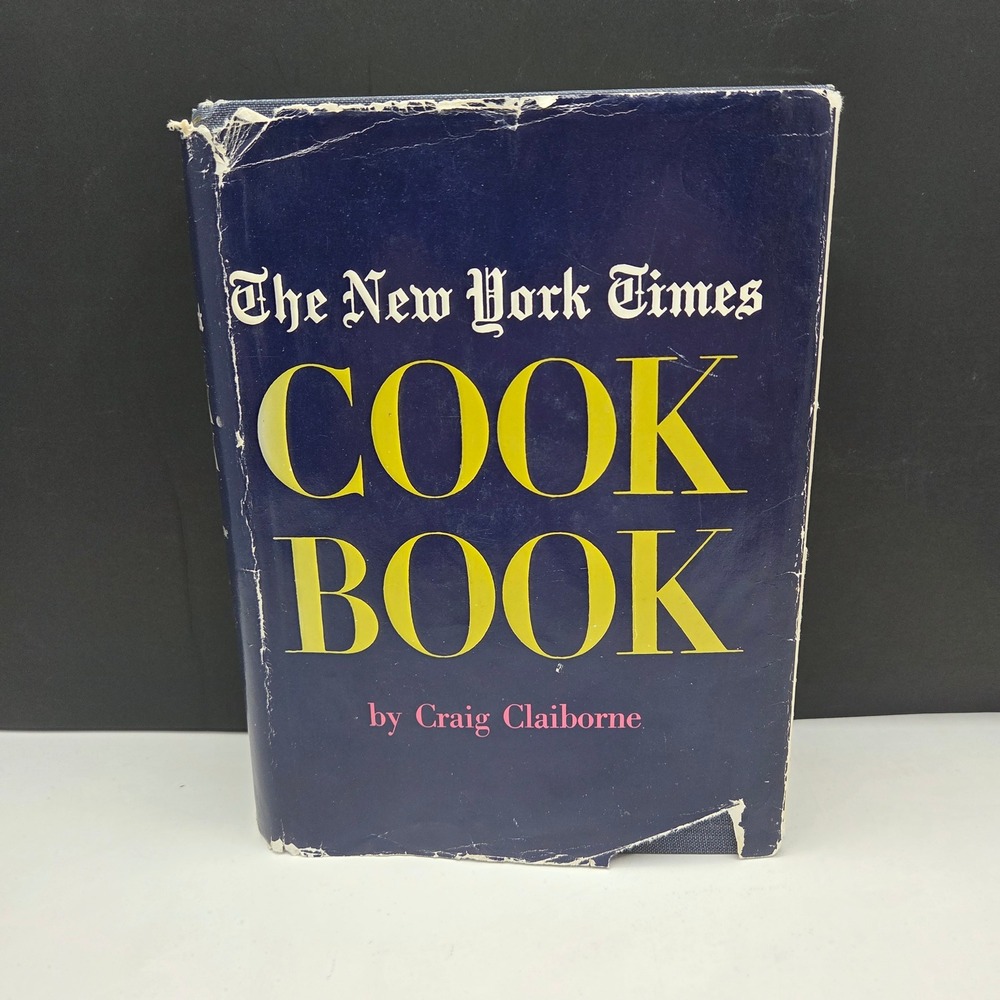 The New York Times Cook Book Craig Claiborne 1961 Vintage Hardcover Blue DJ